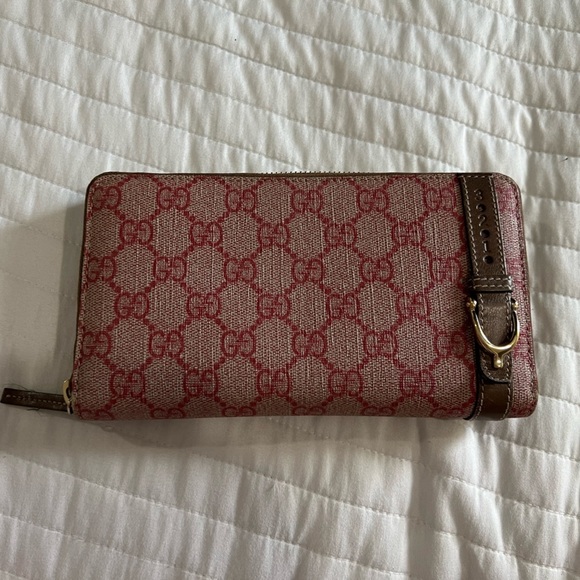 Gucci long zippy wallet - Picture 2 of 8
